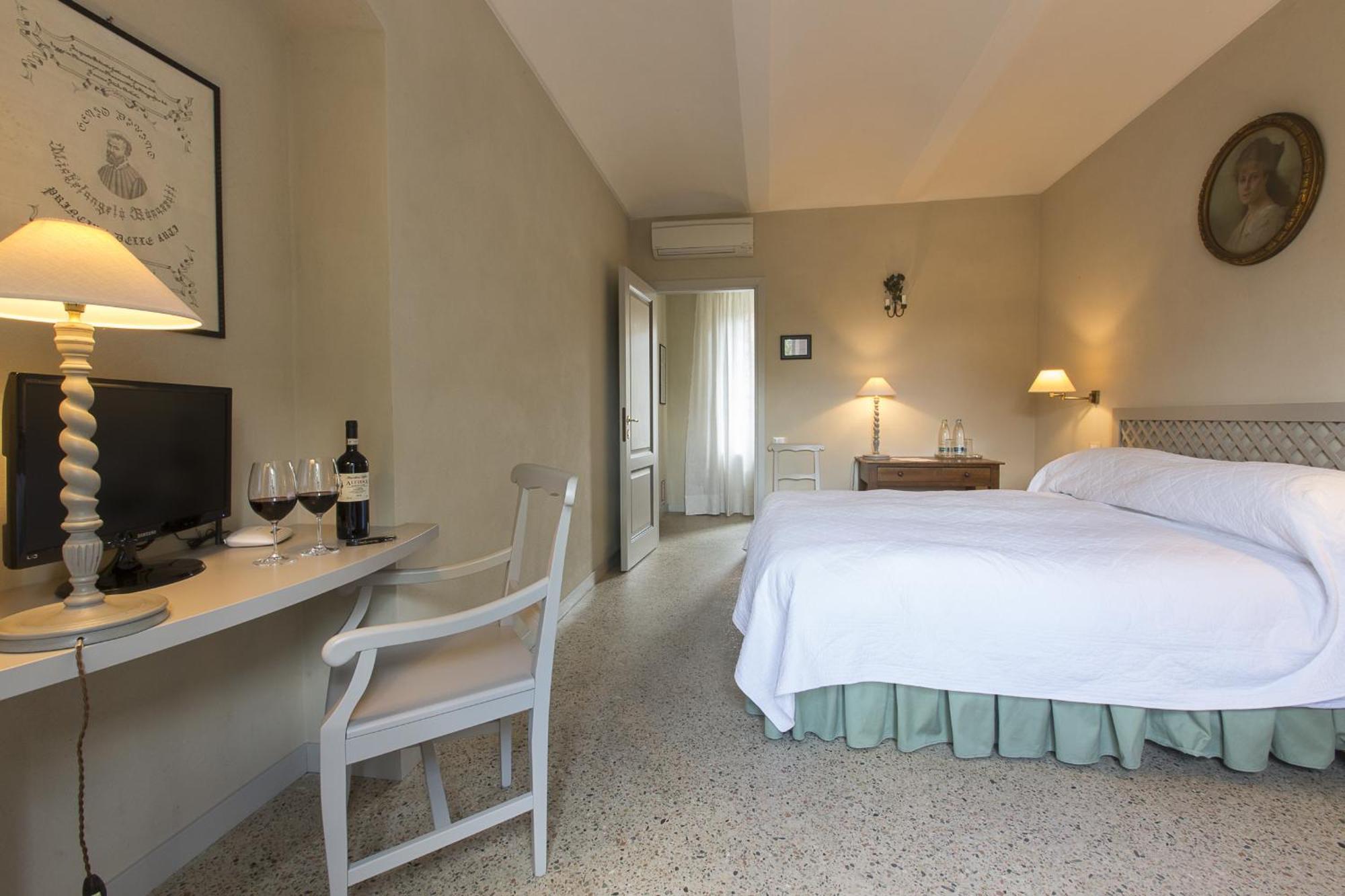 Locanda Marchesi Alfieri San Martino Alfieri Habitación foto